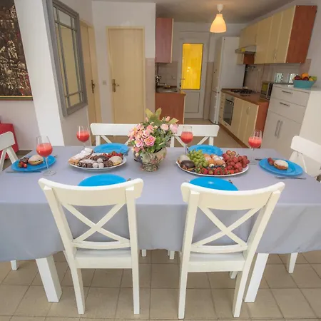 Appartement Beach Front Dada Podglavica