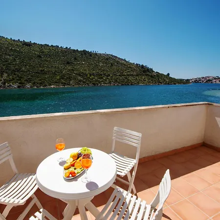 Appartement Beach Front Dada *